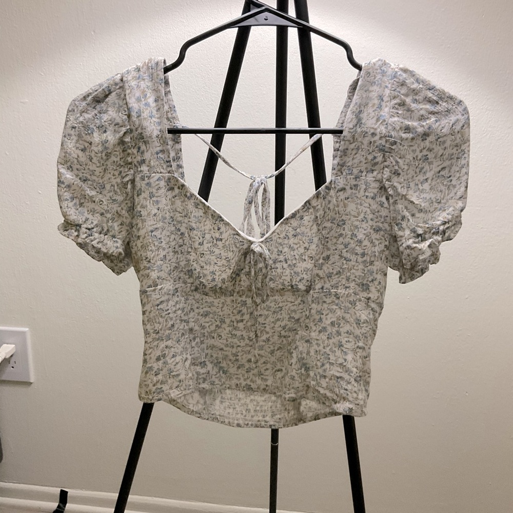Floral top